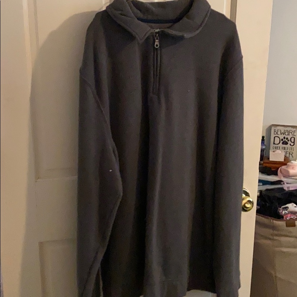 Men’s sweater